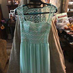 Ladies sleeveless dress